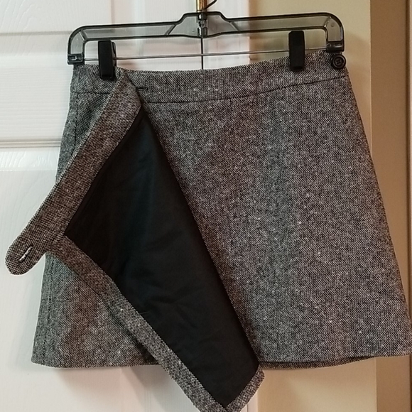 Esprit de Corps Wrap Around Skirt - Picture 3 of 5